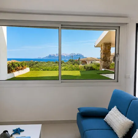 Casa Albachiara Pittulongu - Tavolara View Holiday home Olbia
