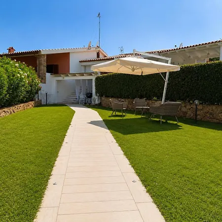 Casa Albachiara Pittulongu - Tavolara View Holiday home